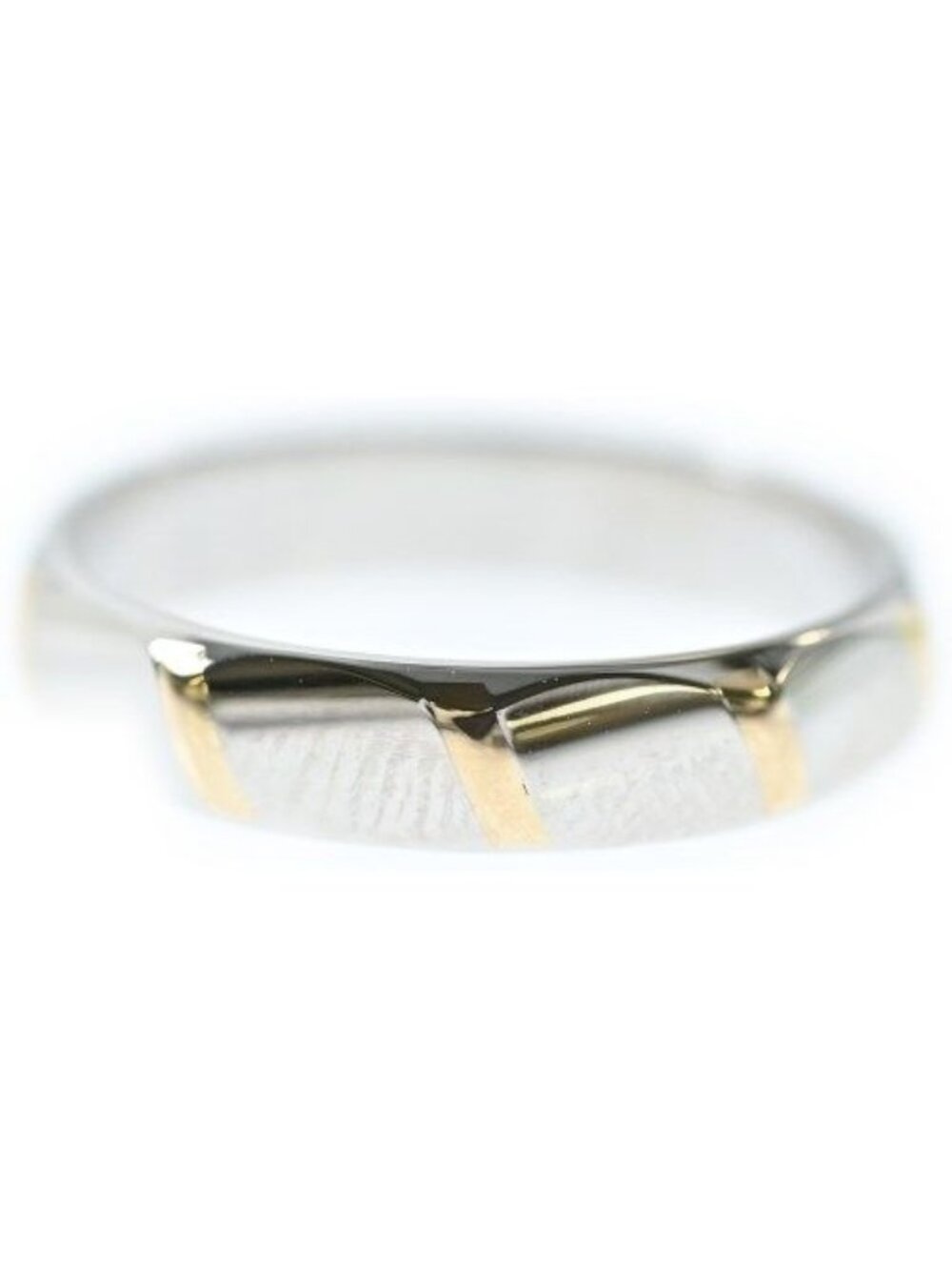 Celine Ring - Picture 2 of 8